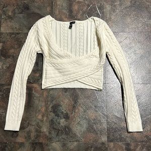 Kinda cropped sweater shirt